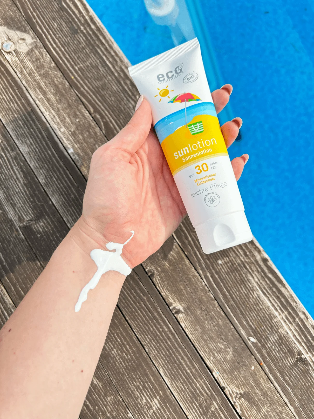 Eco Cosmetics Sonnenmilch LSF 30 BIO (125 ml) - mit Zinkoxid