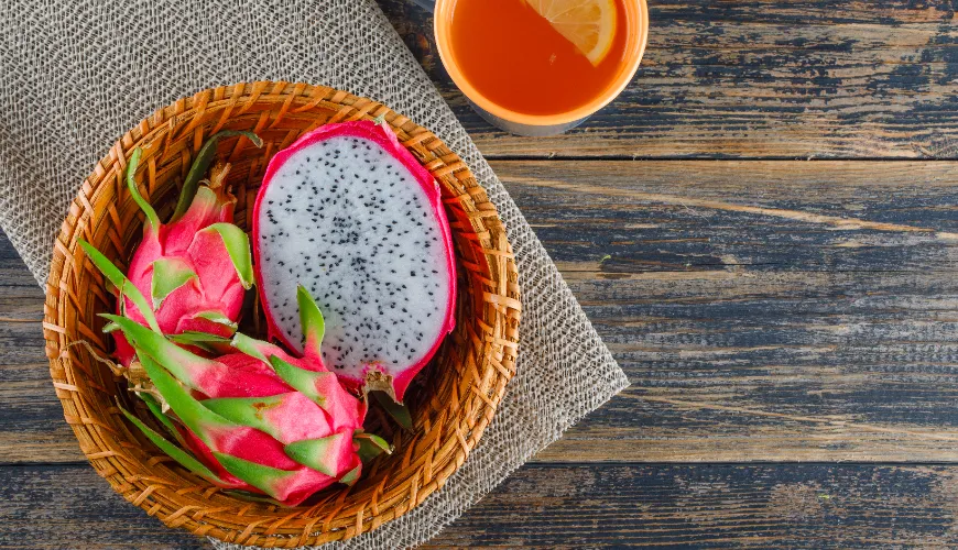 Wie man Drachenfrucht isst und warum man sie in die Ernährung einbeziehen sollte